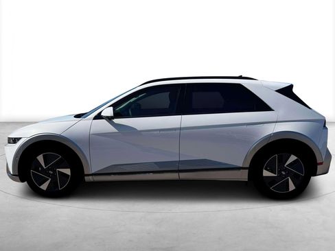 New 2026 Hyundai Ioniq 5 Limited RWD image 3