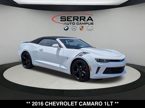 Used 2016 Chevrolet Camaro LT RWD image 15