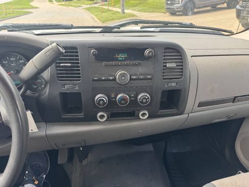 Used 2008 Chevrolet Silverado 1500 W/T w/ Towing Package RWD image 15