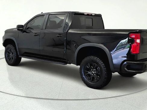 Used 2025 Chevrolet Silverado 1500 ZR2 w/ Technology Package AWD/4WD image 6