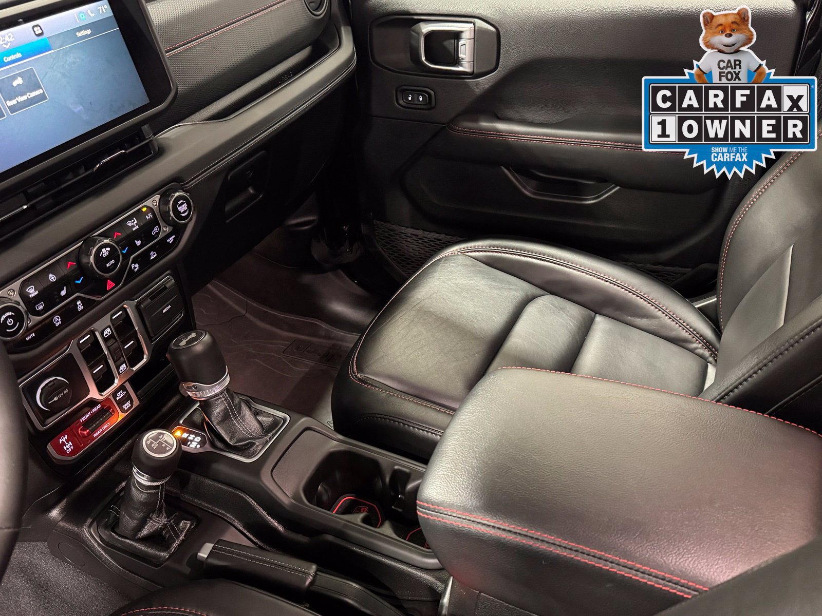 Used 2024 Jeep Wrangler Unlimited Rubicon AWD/4WD image 17