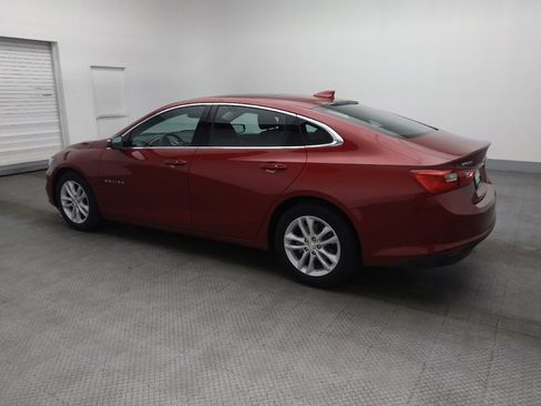 Used 2018 Chevrolet Malibu LT w/ Driver Confidence Package image 3