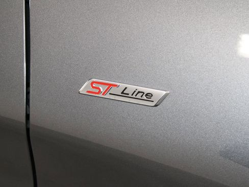 New 2026 Ford Explorer ST-Line w/ ST-Line Street Pack image 11