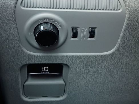 New 2026 Jeep Grand Wagoneer L Limited AWD/4WD image 12