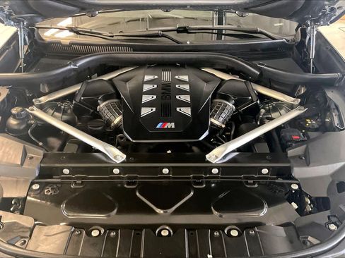 Used 2024 BMW X6 M60i AWD/4WD image 27
