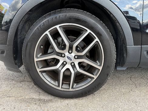 Used 2018 Ford Explorer Sport w/ Equipment Group 401A AWD/4WD image 26
