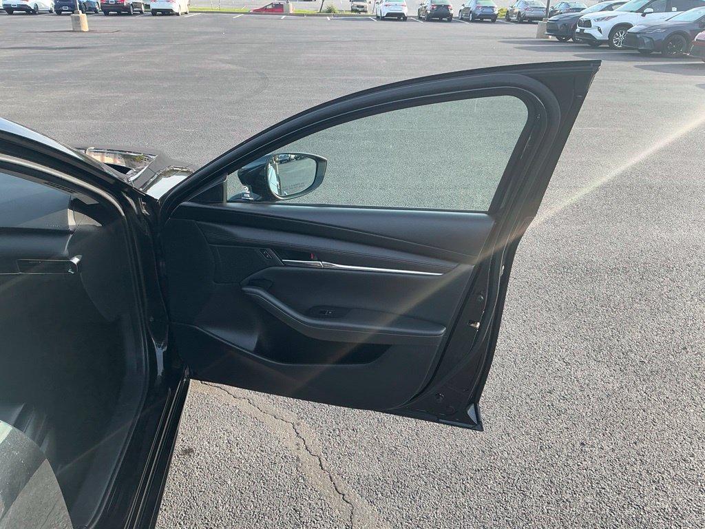 Used 2025 MAZDA MAZDA3 s FWD image 27