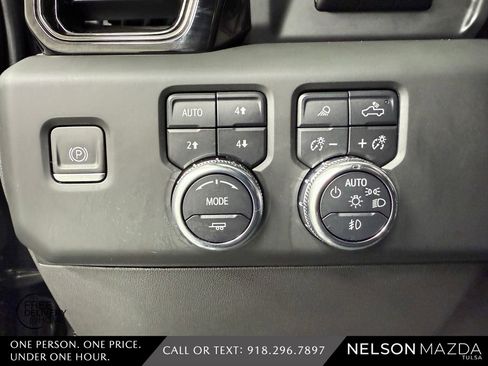 Used 2023 GMC Sierra 1500 AT4X AWD/4WD image 24