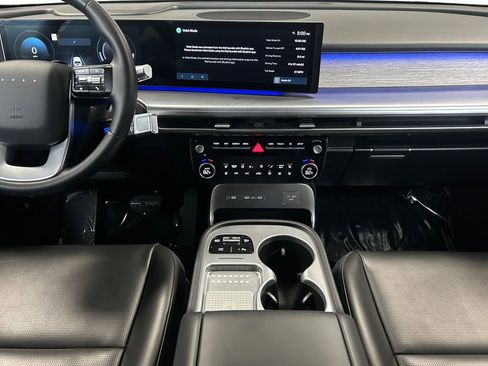 Certified 2026 Hyundai Ioniq 9 SEL AWD/4WD image 12