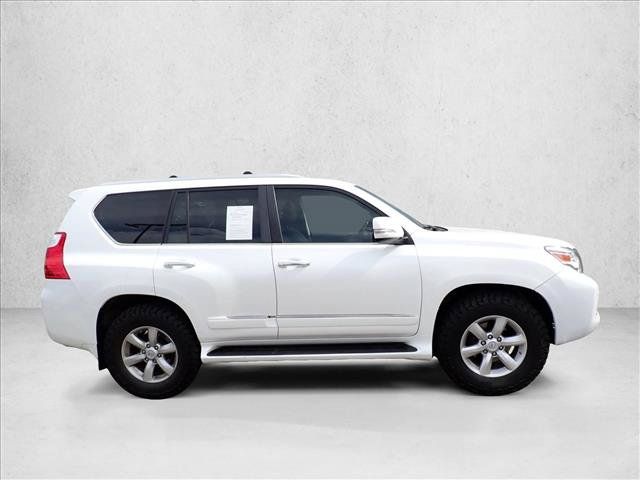 Used 2011 Lexus GX 460 Premium AWD/4WD image 4