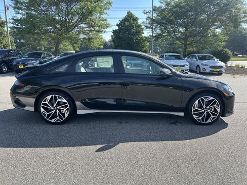 Used 2024 Hyundai Ioniq 6 SEL image 4