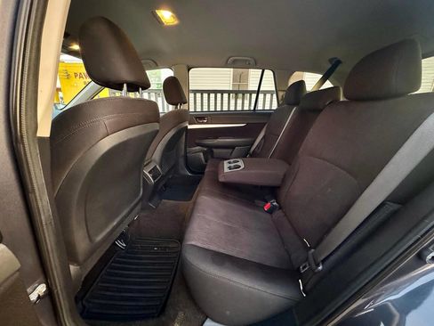 Used 2014 Subaru Outback 2.5i Premium image 14