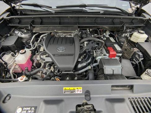 Used 2023 Toyota Highlander XSE AWD/4WD image 24