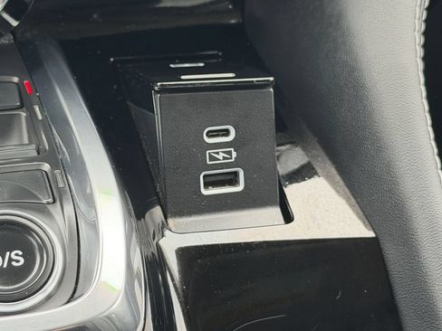 Used 2022 Acura MDX SH-AWD w/ Advance Package image 16