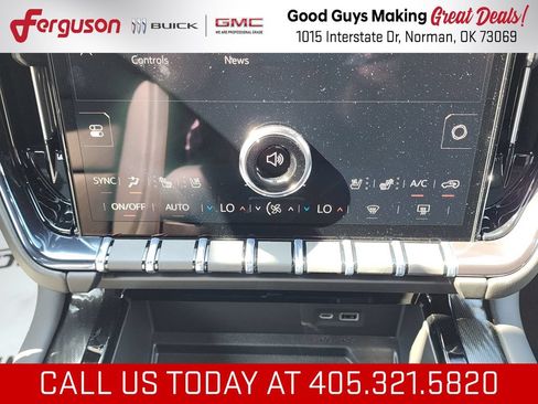 New 2026 GMC Yukon AT4 w/ AT4 Premium Package AWD/4WD image 32