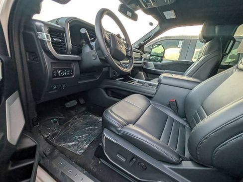 New 2026 Ford F250 Platinum AWD/4WD image 7