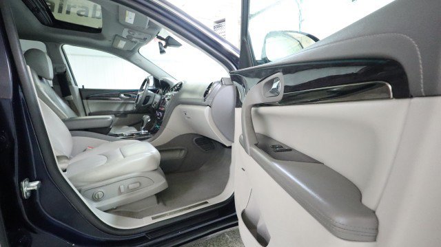Used 2016 Buick Enclave Leather AWD/4WD image 10