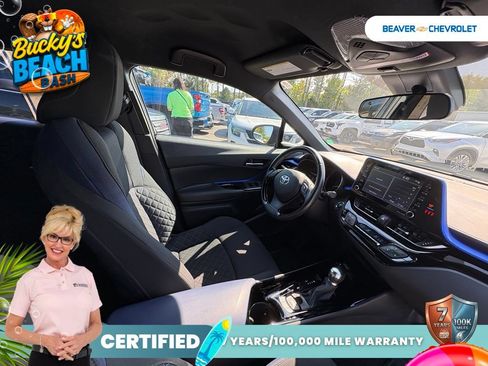 Used 2021 Toyota C-HR XLE FWD image 24
