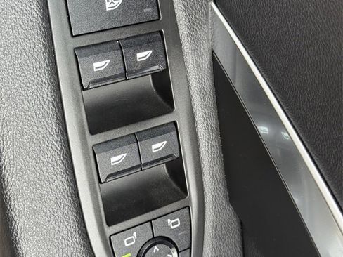 Used 2023 BMW X1 xDrive28i image 18