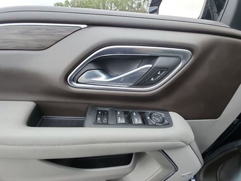 Used 2021 Chevrolet Tahoe Z71 image 28