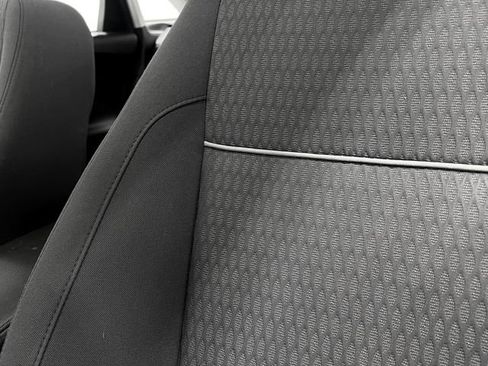 Used 2012 Ford Focus SEL image 16