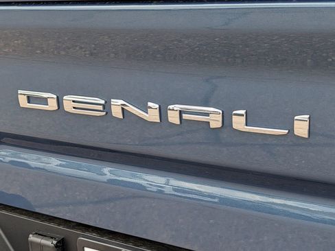 New 2026 GMC Sierra 3500 Denali w/ Denali Reserve Package AWD/4WD image 14