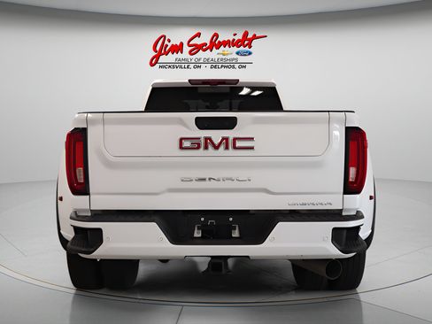 Used 2023 GMC Sierra 3500 Denali w/ Denali Ultimate Package AWD/4WD image 5