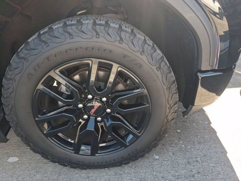 Used 2022 GMC Sierra 1500 Elevation AWD/4WD image 5