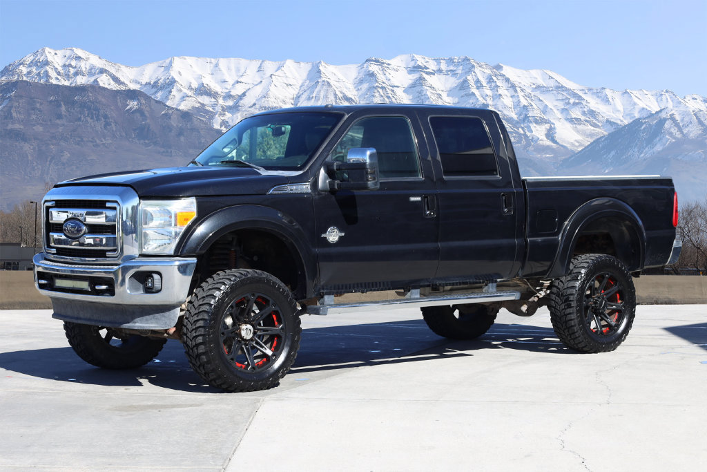 Used 2013 Ford F350 Lariat w/ Lariat Ultimate Pkg AWD/4WD image 2