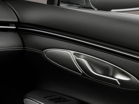 New 2026 Genesis GV70 2.5T Select image 24