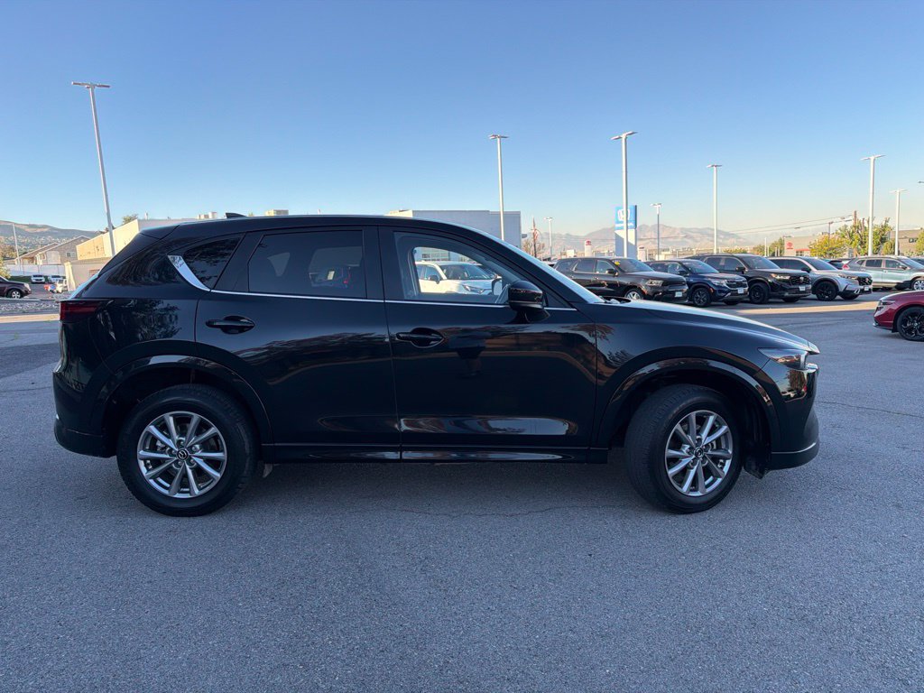 Used 2025 MAZDA CX-5 AWD 2.5 S w/ Preferred Package image 4