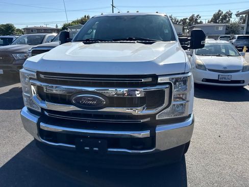 Used 2021 Ford F250 XLT AWD/4WD image 6