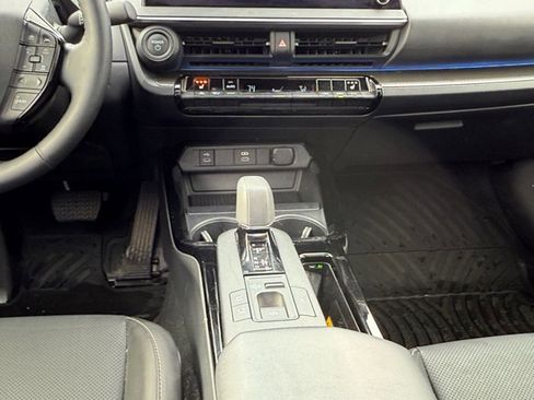 Certified 2025 Toyota Prius AWD image 14