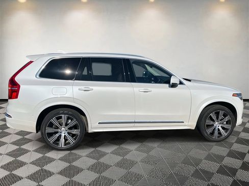Used 2025 Volvo XC90 T8 Plus w/ Protection Package Premier image 2