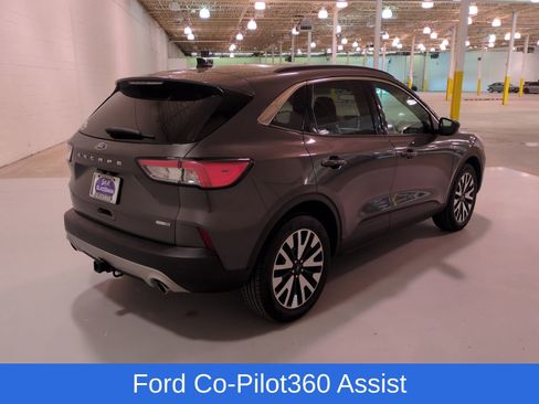Used 2020 Ford Escape SEL AWD/4WD image 3