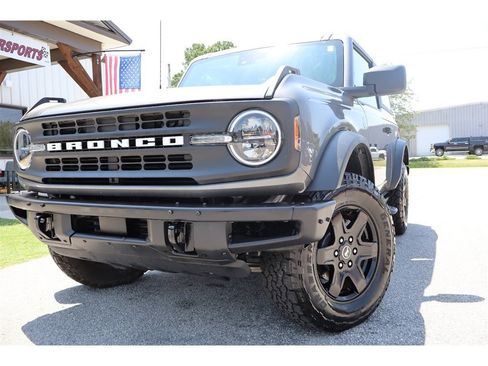 Used 2021 Ford Bronco Black Diamond AWD/4WD image 12