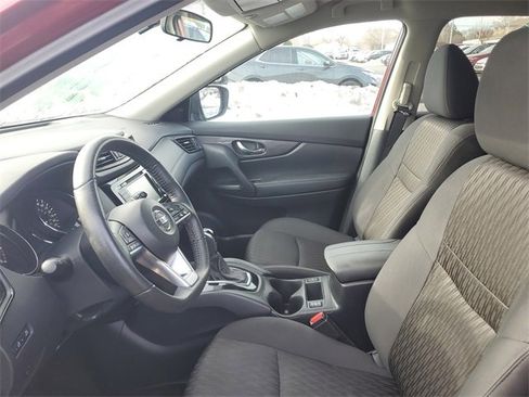 Used 2020 Nissan Rogue S image 16