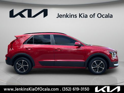 New 2026 Kia Niro LX FWD image 2