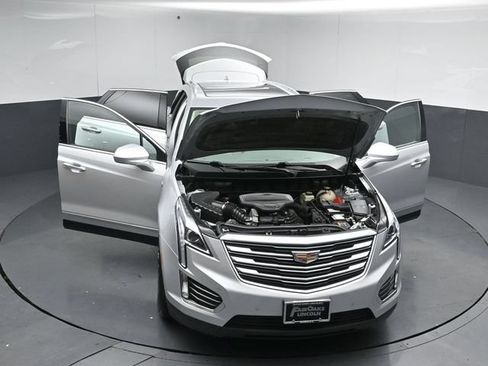 Used 2017 Cadillac XT5 Luxury w/ Driver Awareness Package AWD/4WD image 54
