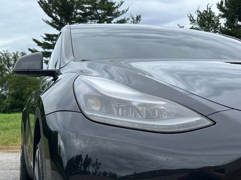 Used 2022 Tesla Model Y Performance AWD/4WD image 10
