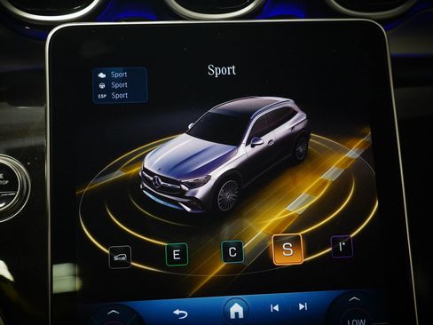 Certified 2026 Mercedes-Benz GLC 300 4MATIC image 22