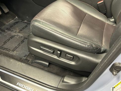 Used 2024 Honda Ridgeline Black Edition image 14