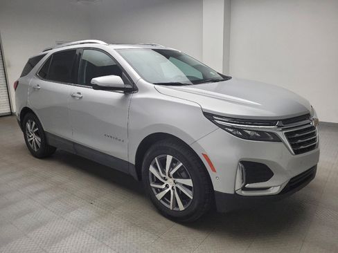 Used 2022 Chevrolet Equinox Premier image 11