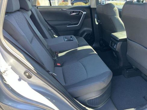 Certified 2024 Toyota RAV4 XLE image 30