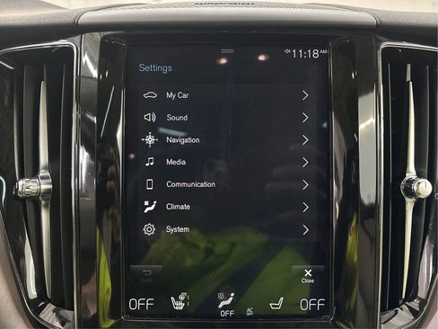 Used 2020 Volvo XC60 T6 Momentum image 44