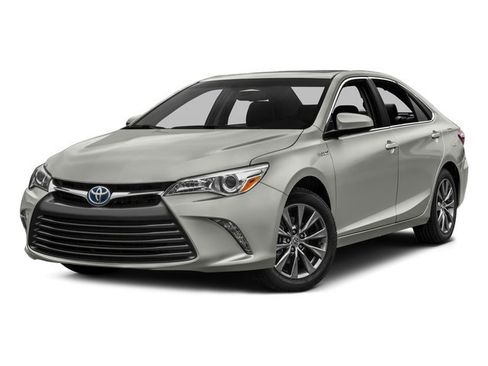 Used 2016 Toyota Camry XLE w/ Moonroof Package FWD image 4