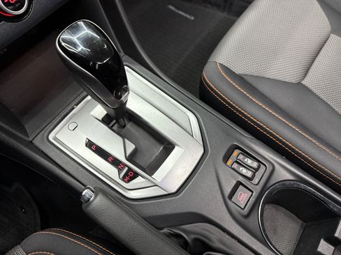 Used 2021 Subaru Crosstrek 2.0i Premium w/ Moonroof Package image 21