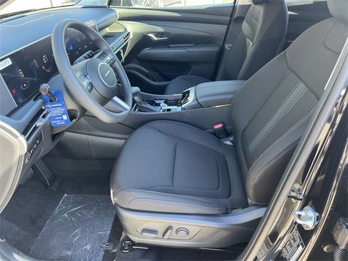 New 2026 Hyundai Tucson SEL image 9