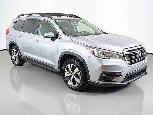 Used 2021 Subaru Ascent Premium w/ Convenience Package AWD/4WD image 2