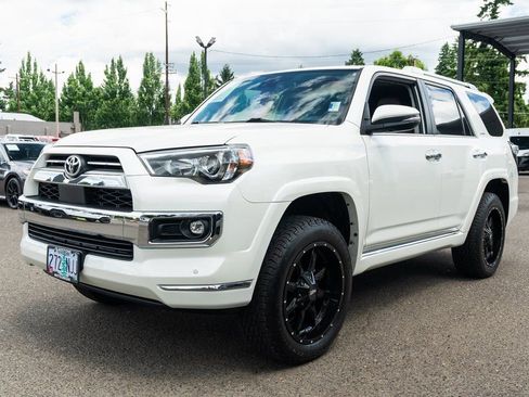 Used 2021 Toyota 4Runner Limited RWD image 3